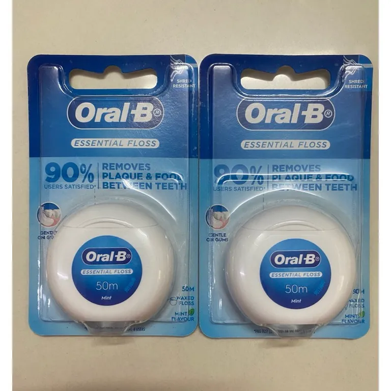 Combo 2 cái Oral-B Essential floss Tăm Chỉ Nha Khoa (50 m)