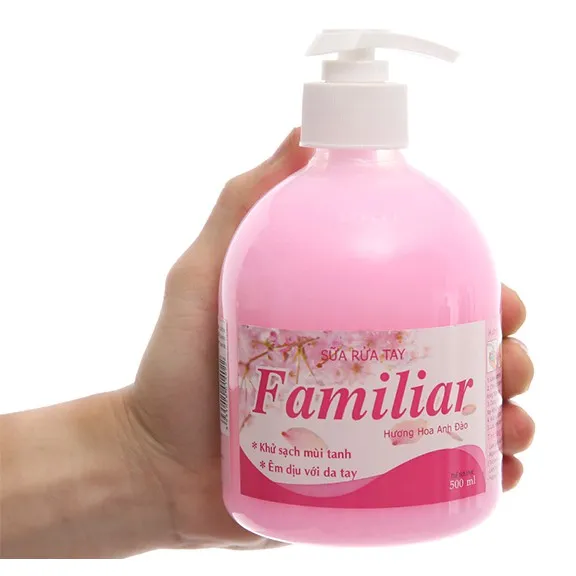 Sữa rửa tay Familiar hương hoa anh đào 500ml - tinh chất hoa anh đào và vitamin E