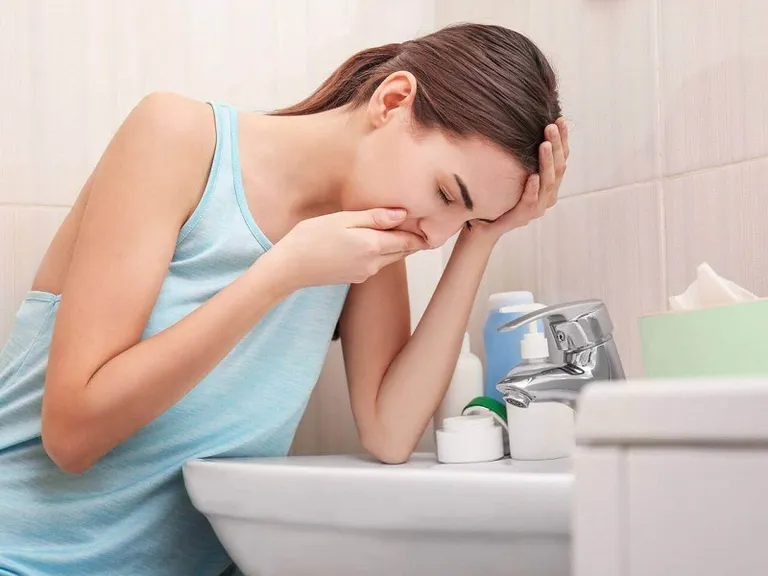 Những lưu ý khi dùng hoa đậu biếc giảm cân