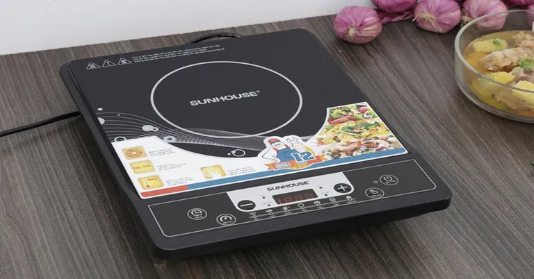 Bếp từ Sunhouse SHD6149 thiết kế nhỏ gọn, giá rẻ