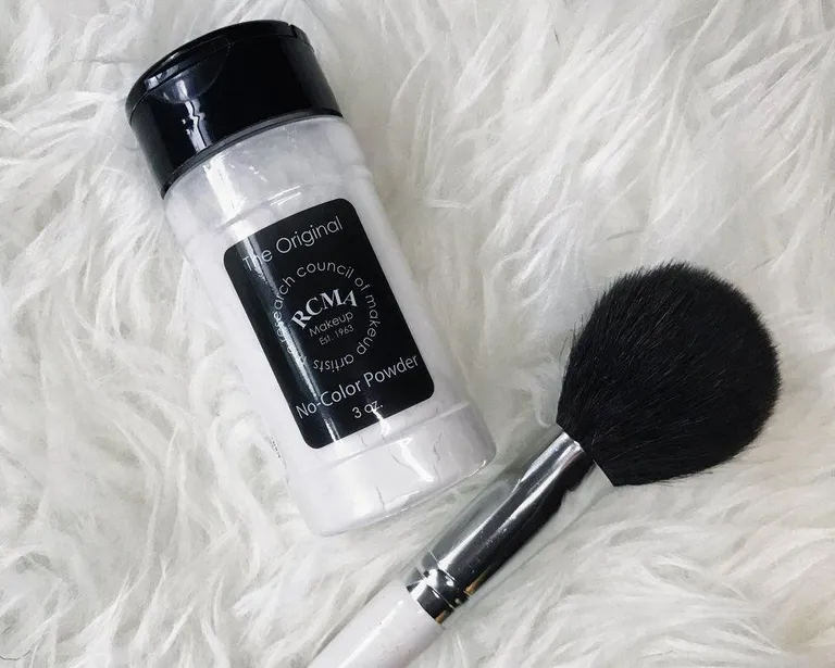 Review phấn phủ Rcma ngon bổ rẻ được yêu thích nhất hiện nay