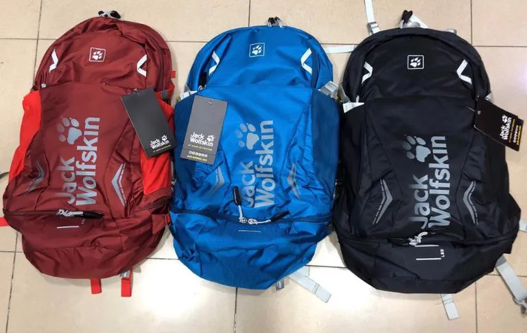 Balo sinh viên đại học được nhiều người bạn trẻ lựa chọn là Jack Wolfskin