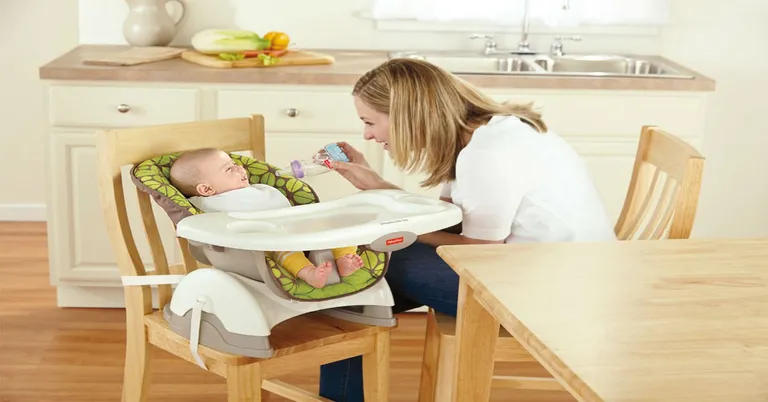 Ghế ăn dặm Chicco giá bao nhiêu 2025? Bảng giá 8 dòng + review