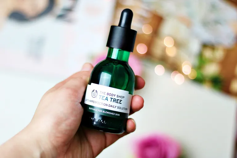 Review Tea Tree Anti Imperfection Daily Solution thần thánh