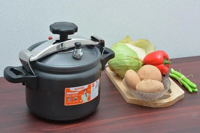 Reviews 10 nồi áp suất điện chất lượng, giữ trọn hương vị món ăn