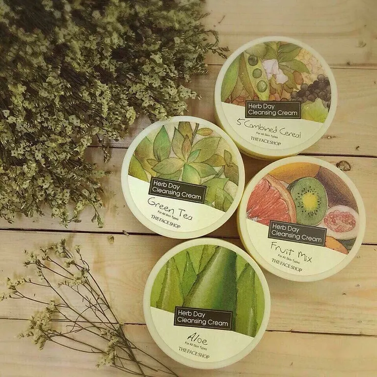 Kem tẩy trang The Face Shop Herb Day 365 Cleansing Cream