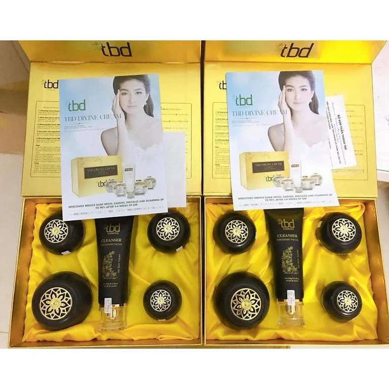 Bộ trị nám cao cấp tại nhà TBD