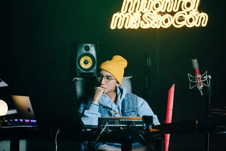 MV Muộn rồi mà sao còn