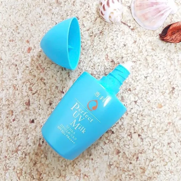 Senka Perfect UV dạng gel thẩm thấu nhanh cho da dầu