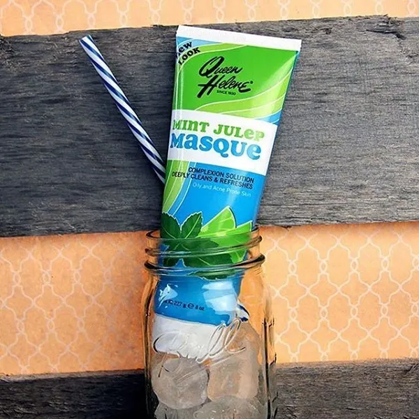 Hiệu quả làm sạch sâu, trị mụn của mặt nạ Queen Helene