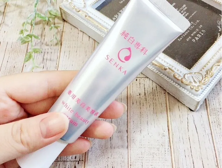 [HOT] Review serum dưỡng trắng da Senka White Beauty Serum
