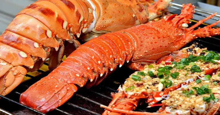 Tôm hùm Alaska có giá bao nhiêu? Cách chế biến các món ăn cực ngon