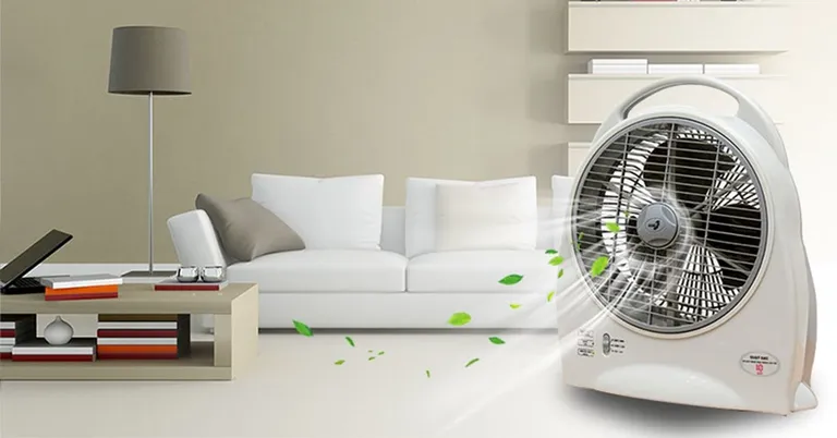 Quạt tích điện là gì? Top quạt tích điện tốt nhất hiện nay