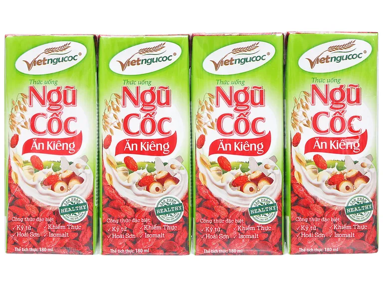 Ngũ cốc ăn kiêng Granola với các loại hạt và trái cây sấy