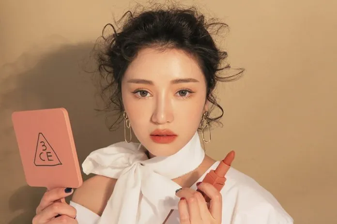 Thỏi son 3CE Mood Recipe màu chuẩn