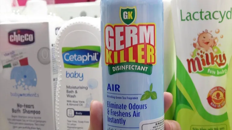 Bình xịt làm sạch không khí