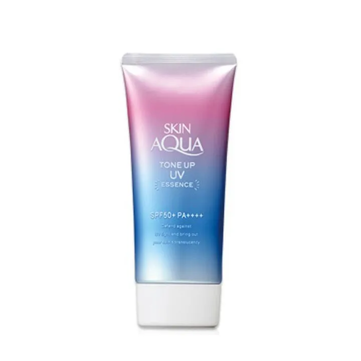 Tuýp nhựa dạng ombre bắt sáng của Skin Aqua
