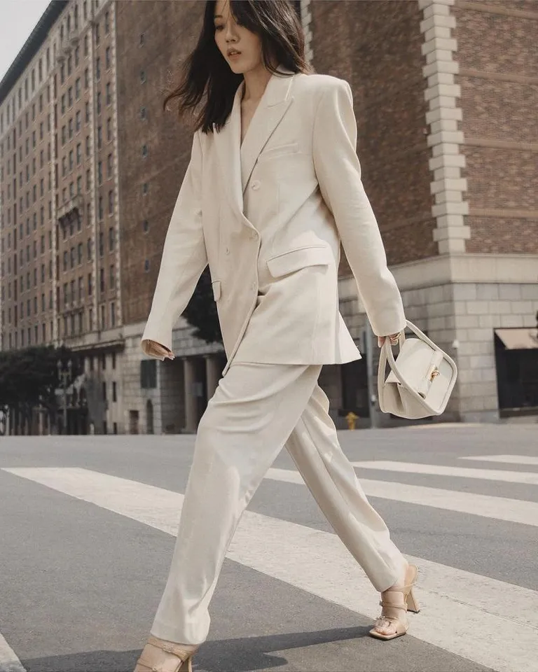 Tổng hợp những bộ đồ cool ngầu nữ khiến các nàng mê mẩn