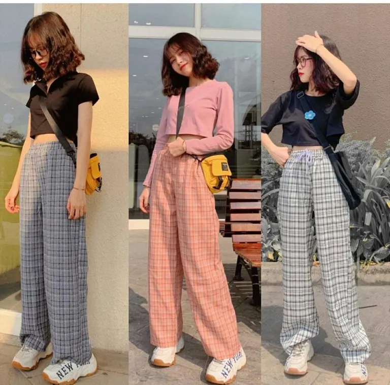 Mix quần caro với áo croptop